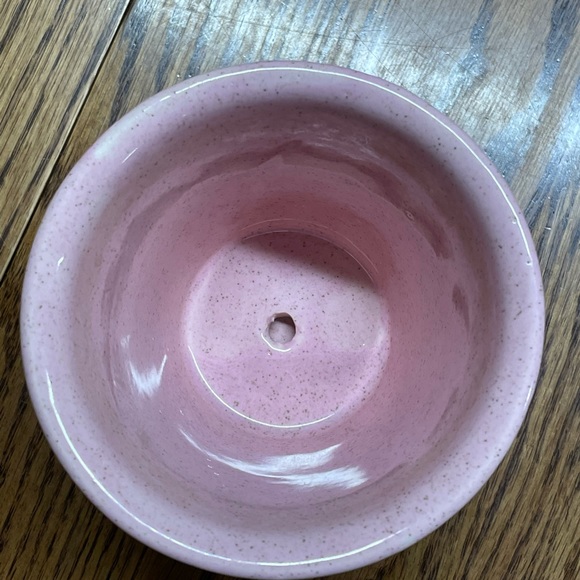 COPY - McCoy pink planter - Picture 2 of 4